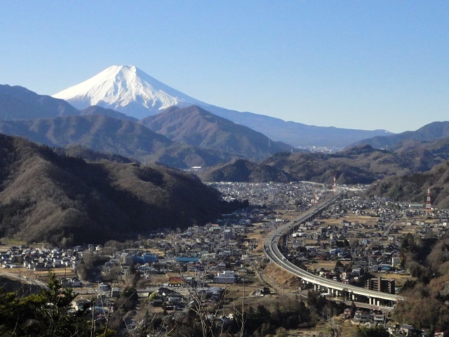 ��S�R�E�r�̎R�R�[�X����x�m�R�̒���