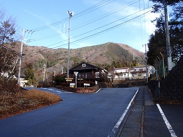 �匎�s�c�����O���E���h