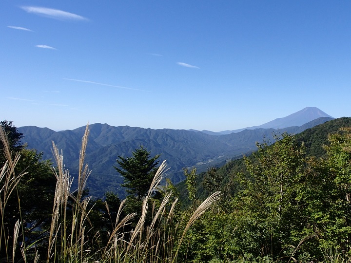 �ؔ��R���猩���x�m�R