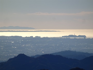 �i�M�R���猩���]�m��