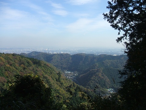 ��׎R����̒��]