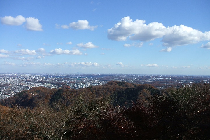 �����R�E���䗅�䂩��̓W�]