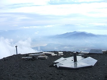 ��i�R����̓W�]