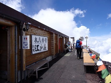 �{������