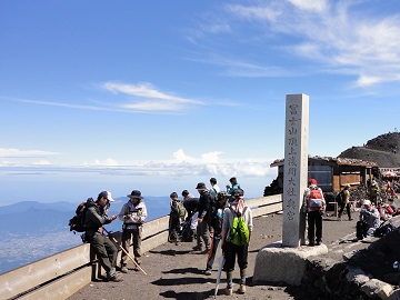 �{�����R��