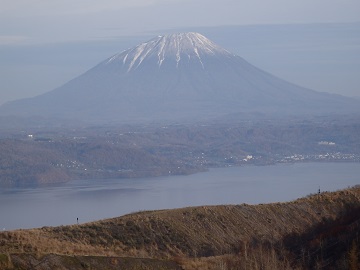 洞爺湖と羊蹄山
