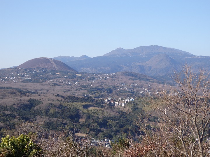 �����R����厺�R�A�V��A�R�̓W�]