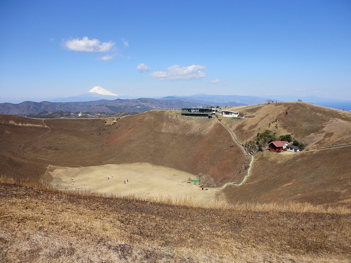 �ɓ��厺�R�E���Ό��Ղƕx�m�R