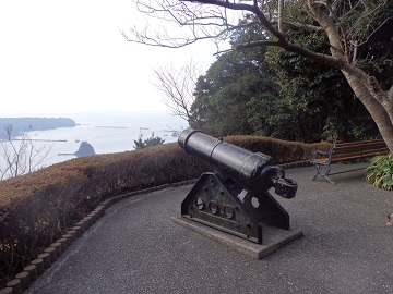 ���D��������