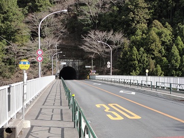 �����o�X��