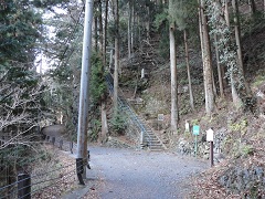 ���E�_�Љ�