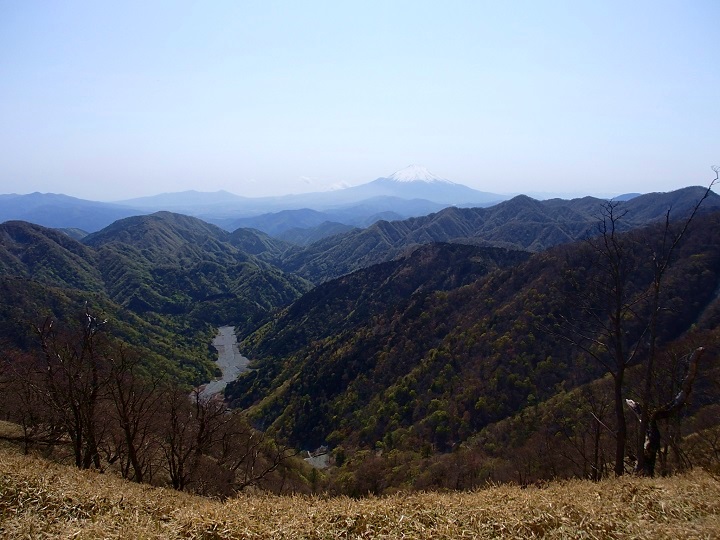 �O��R����x�m�R�̒���