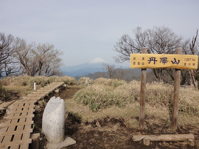 5����{�̒O��R���璭�߂��x�m�R